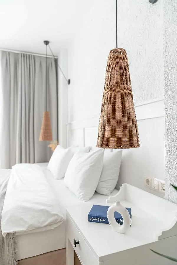 Sandal Alacati - Adult Only Hotel