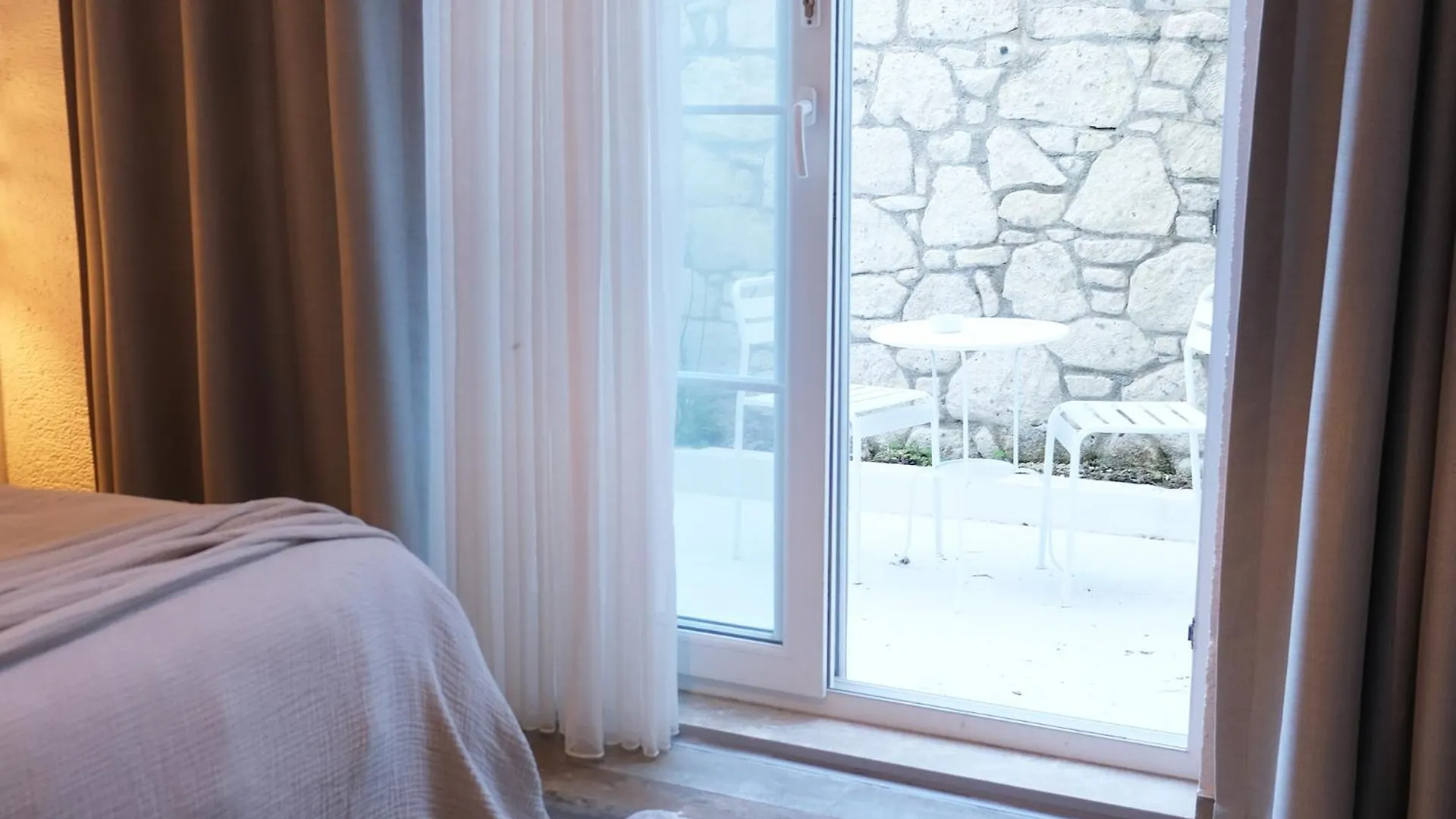 Sandal Alacati - Adult Only Hotel