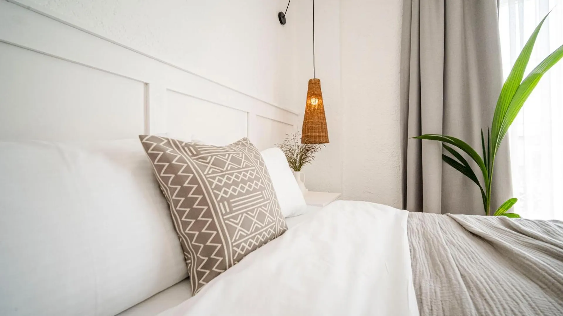 Sandal Alacati - Adult Only Hotel